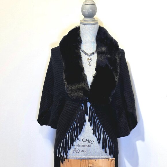 💖💖 Faux Fur Cozy Fall Shrug Noir - Picture 1 of 2